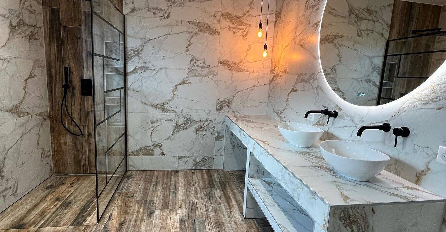 Quels matériaux privilégier pour une salle de bain clé en main durable ? Belfort